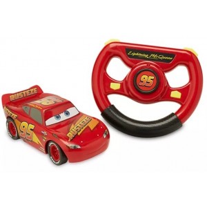 CARS DISNEY MACCHINA RADIOCOMANDATA CON TELECOMANDO FORMA VOLANTE SAETTA MCQUEEN